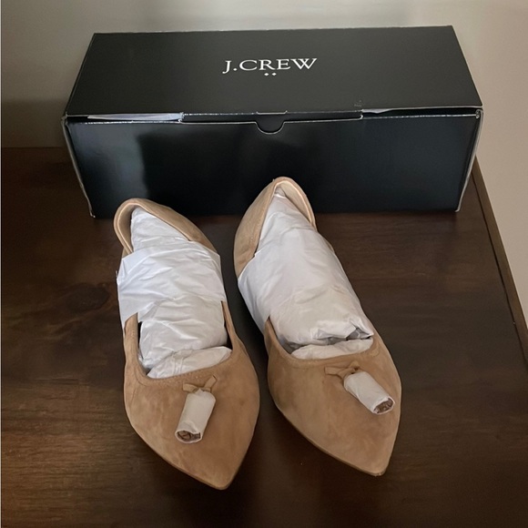 J.CREW Suede Stretch Tassel Pointed Toe Flats Saddle Color - Picture 2 of 8